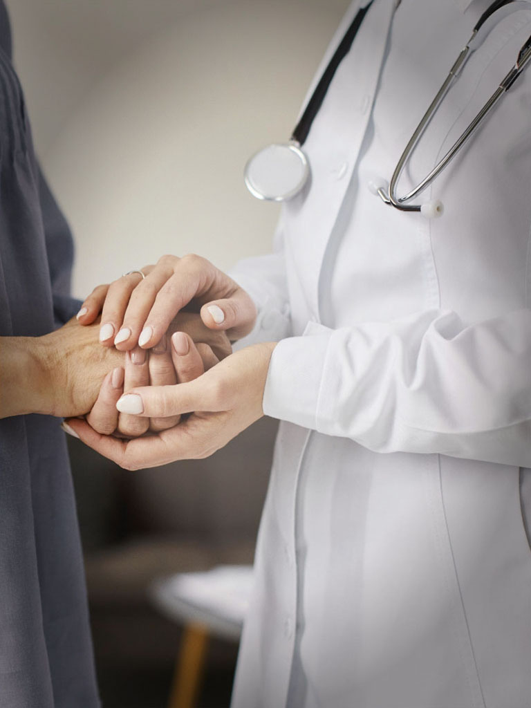 La <strong>solución digital</strong> que clínicas, hospitales y profesionales de la salud necesitan para <strong>mejorar la relación con el paciente</strong>